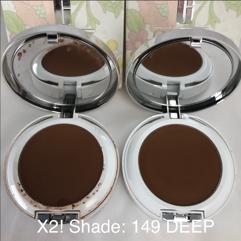 2! Clinique 149 DEEP Perfectly Real Compact Makeup